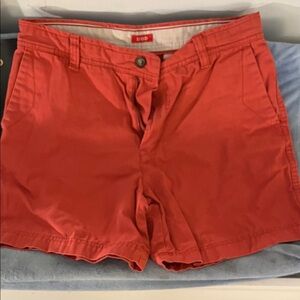 Izod Men's Flat Front Shorts - Red